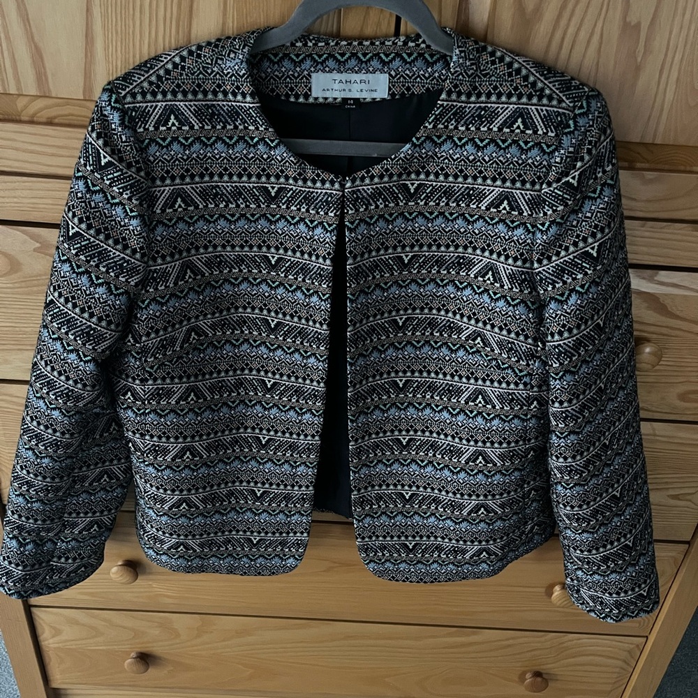 Tahari Blue and Gray Patterned Women's Jacket 14